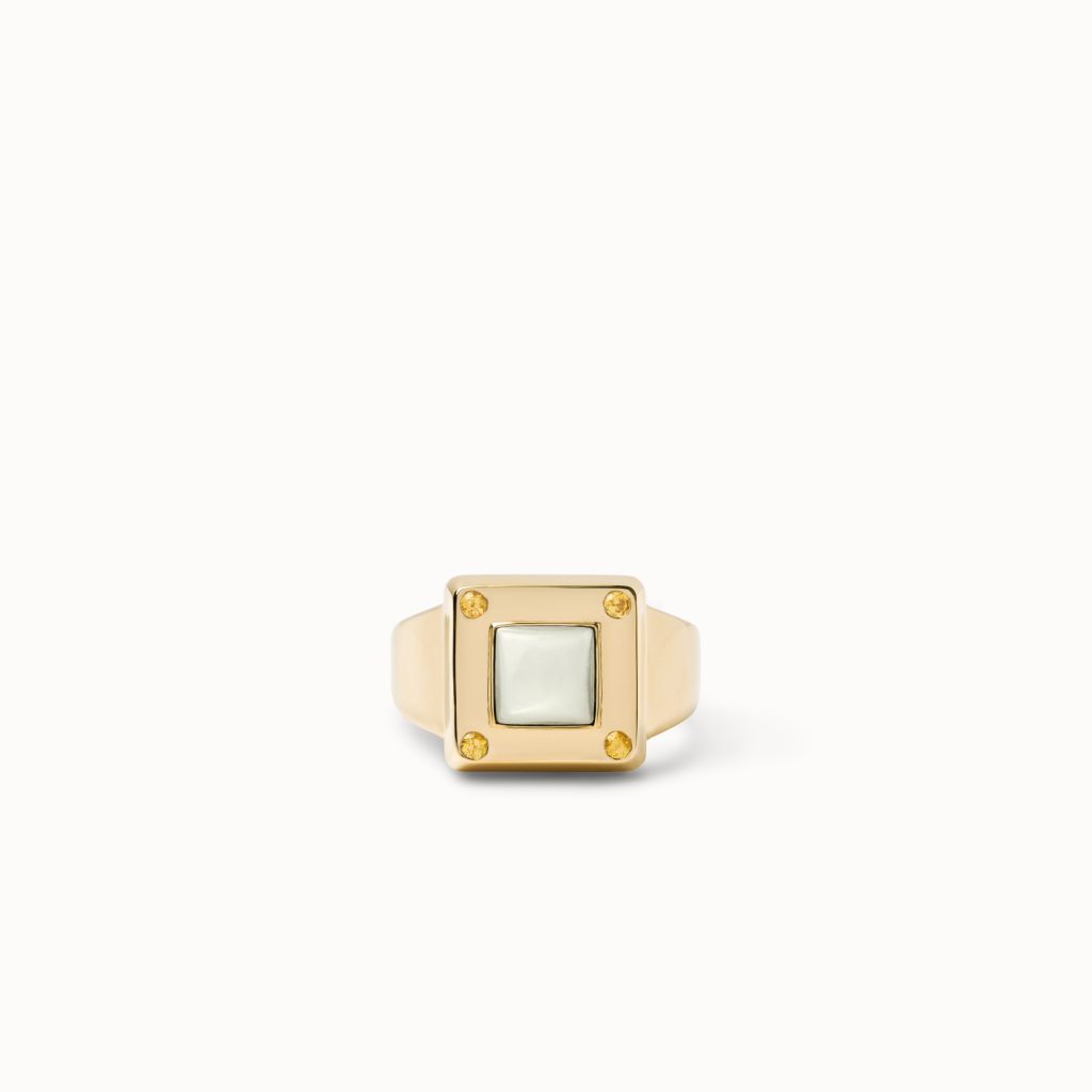 Genta Ring Yellow Gold, Mother-Of-Pearl & Yellow Sapphires